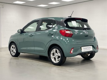 Used Hyundai i10 2022 for sale - 78117361: Photo