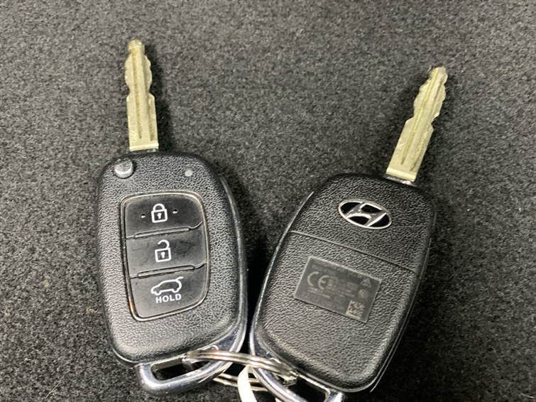 Used Hyundai i10 2022 for sale - 78117361: Photo 61