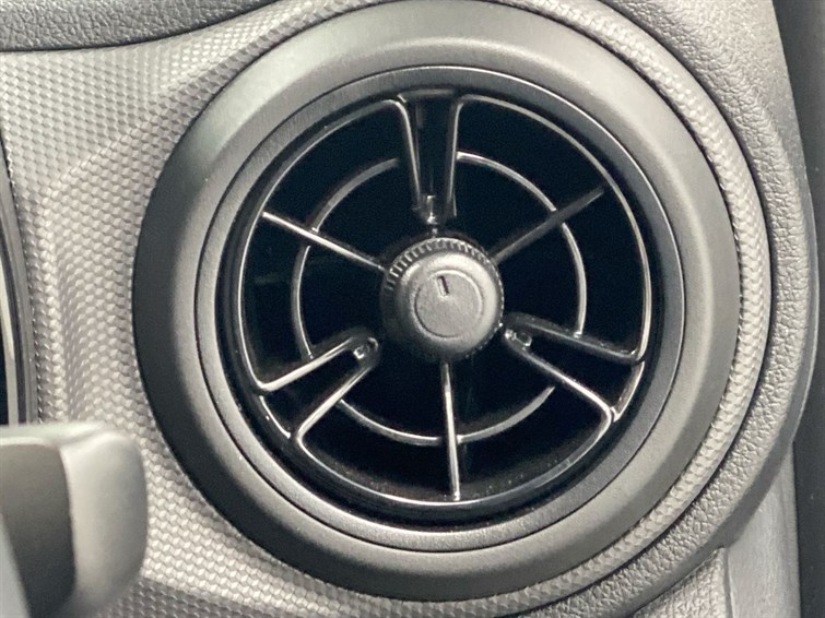 Used Hyundai i10 2024 for sale - 78117364: Photo 36