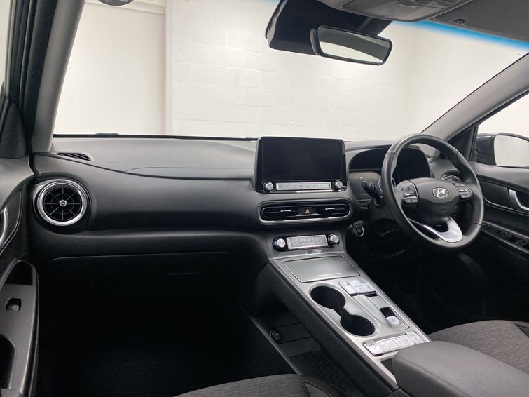 Used Hyundai KONA 2021 for sale - 77346266: Photo 2