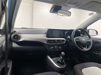 Used Hyundai i10 2020 for sale - 79249958: Photo