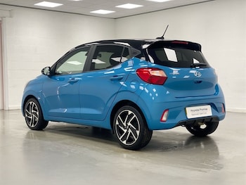 Used Hyundai i10 2020 for sale - 79249958: Photo