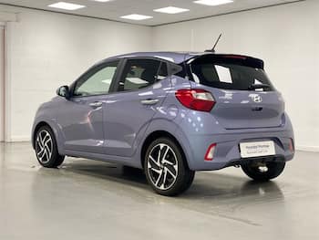Used Hyundai i10 2023 for sale - 79485563: Photo