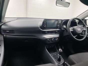 Used Hyundai i20 2021 for sale - 75052403: Photo