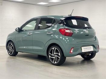 Used Hyundai i10 2023 for sale - 78624030: Photo