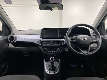 Used Hyundai i10 2023 for sale - 78624030: Photo