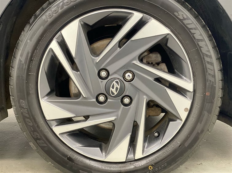 Used Hyundai i20 2021 for sale - 77268793: Photo 15