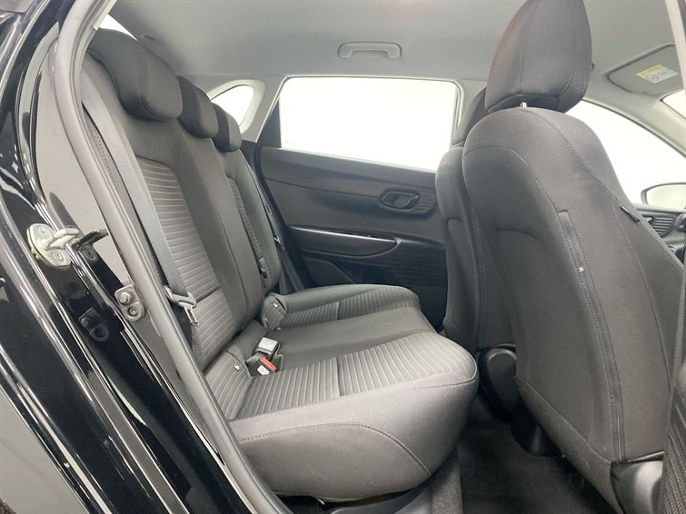 Used Hyundai i20 2021 for sale - 77268793: Photo 62