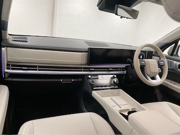Used Hyundai Santa Fe 2025 for sale - 79117506: Photo