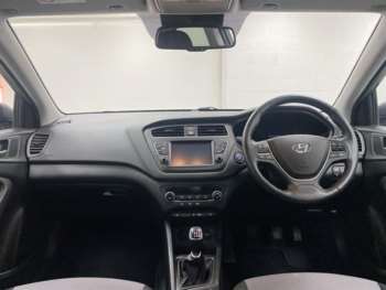 Used Hyundai i20 2019 for sale - 74991479: Photo