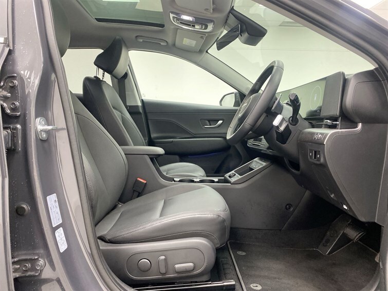 Used Hyundai KONA 2025 for sale - 77388391: Photo 32