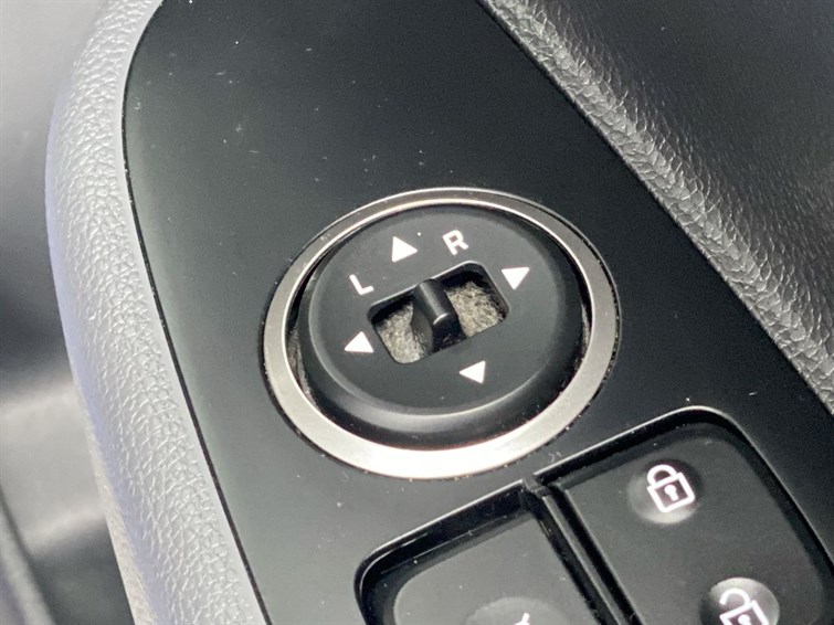 Used Hyundai i10 2019 for sale - 78088269: Photo 35