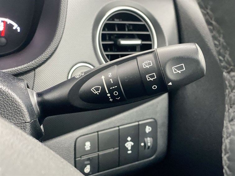 Used Hyundai i10 2019 for sale - 78088269: Photo 42