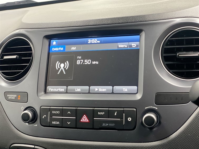 Used Hyundai i10 2019 for sale - 78088269: Photo 48