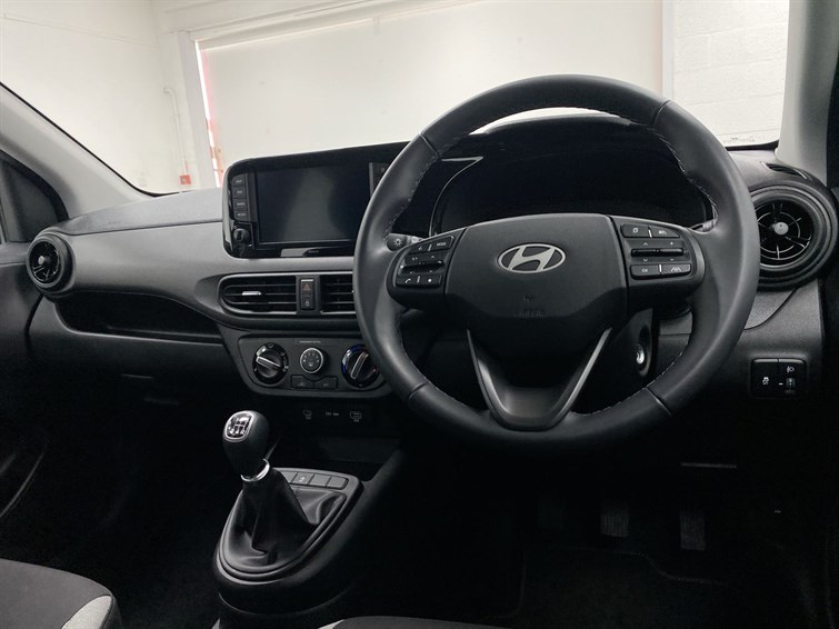 Used Hyundai i10 for sale - 77926745: Photo 33