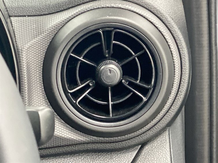 Used Hyundai i10 for sale - 77926745: Photo 36