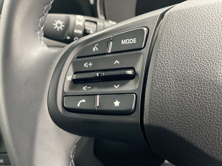 Used Hyundai i10 for sale - 77926745: Photo 38