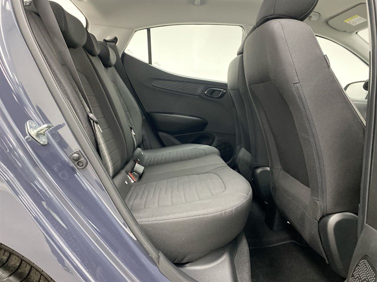 Used Hyundai i10 for sale - 77926745: Photo 64