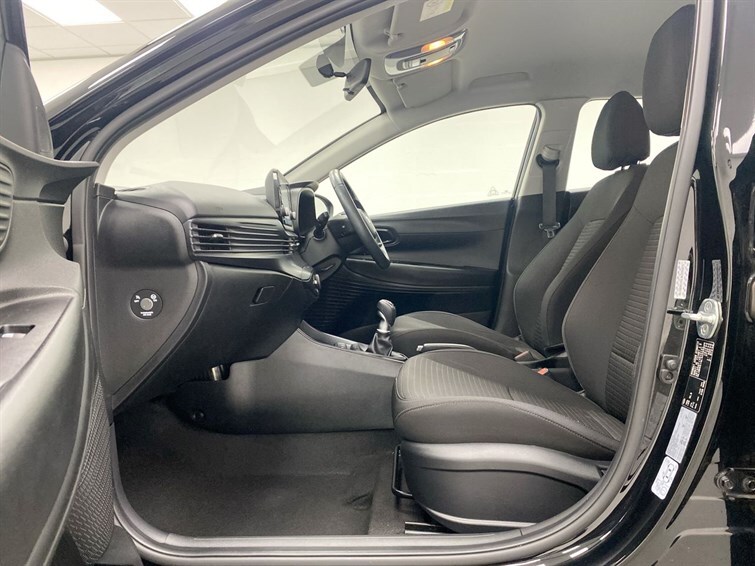 Used Hyundai i20 2021 for sale - 77470299: Photo 53