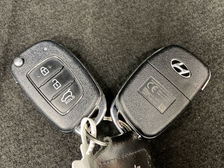 Used Hyundai i20 2021 for sale - 77470299: Photo 61