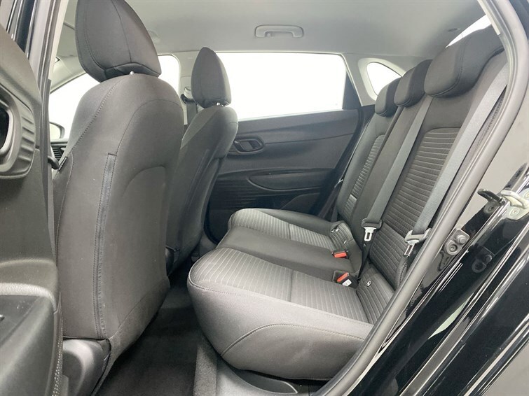 Used Hyundai i20 2021 for sale - 77470299: Photo 63