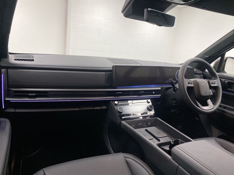 Used Hyundai Santa Fe 2025 for sale - 77346261: Photo 2