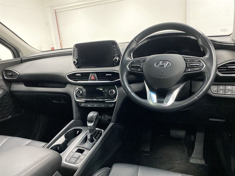 Used Hyundai Santa Fe 2018 for sale - 78081368: Photo 33