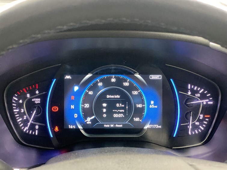 Used Hyundai Santa Fe 2018 for sale - 78081368: Photo 40