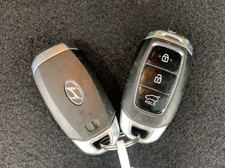 Used Hyundai Santa Fe 2018 for sale - 78081368: Photo 62