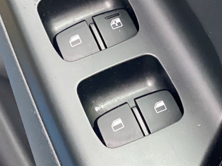 Used Hyundai KONA 2022 for sale - 78081371: Photo 34