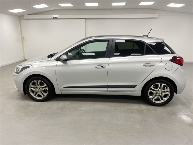 Used Hyundai i20 2018 for sale - 77280529: Photo 13