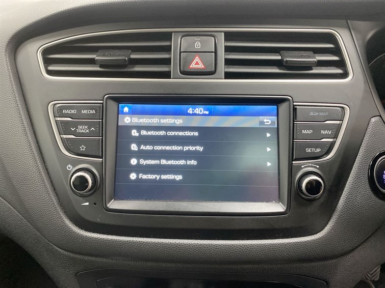 Used Hyundai i20 2018 for sale - 77280529: Photo 46