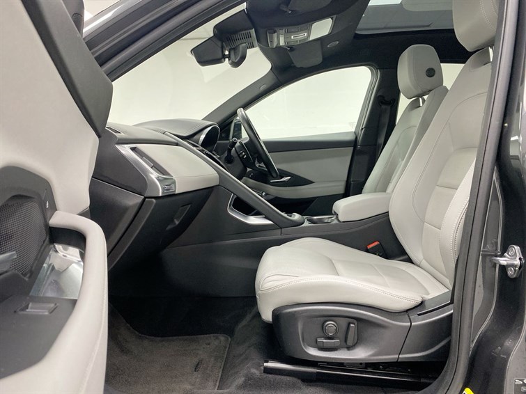 Used Jaguar E-Pace 2023 for sale - 78081361: Photo 52