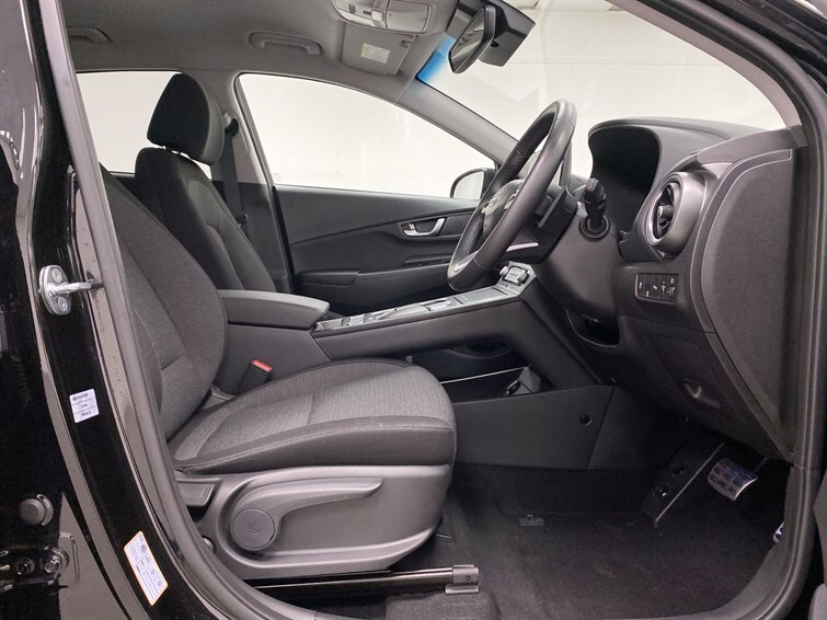 Used Hyundai KONA 2023 for sale - 78081334: Photo 32