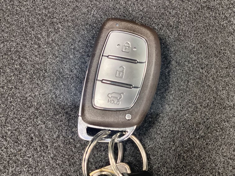 Used Hyundai IONIQ 2023 for sale - 77210451: Photo 61