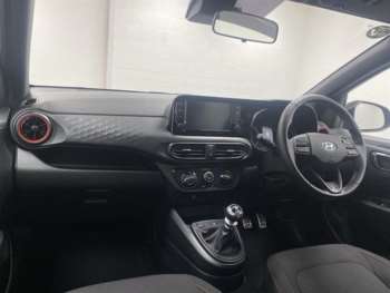 Used Hyundai i10 2021 for sale - 69652220: Photo