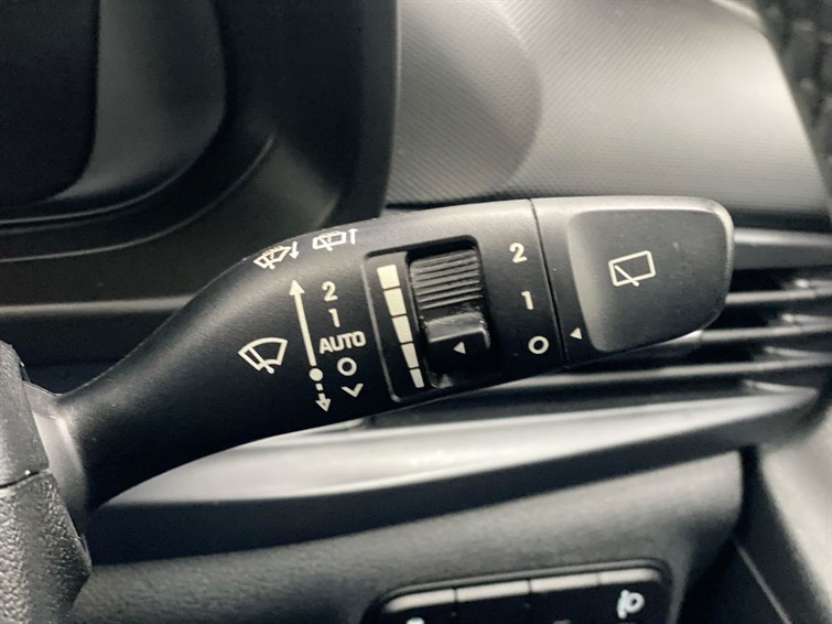 Used Hyundai i20 2021 for sale - 77427374: Photo 42