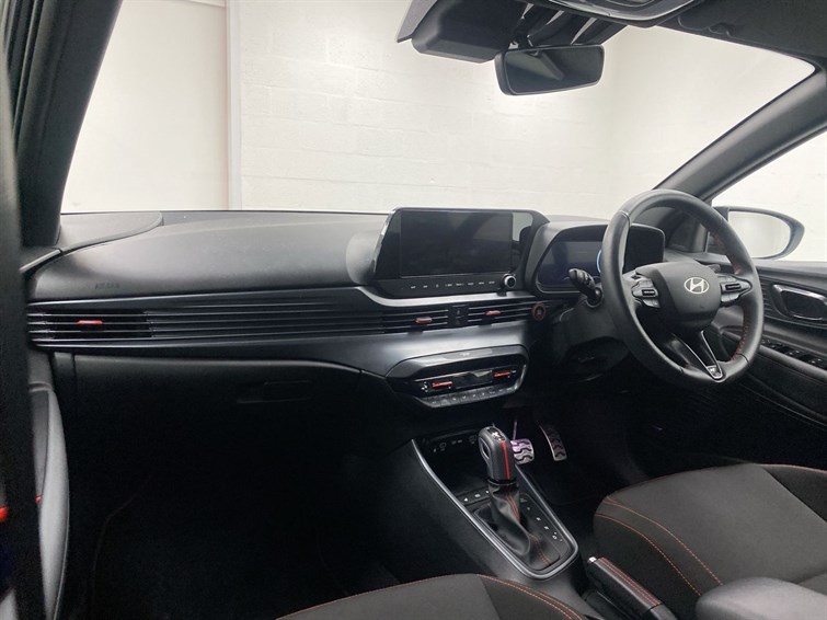 Used Hyundai i20 2024 for sale - 77210460: Photo 2