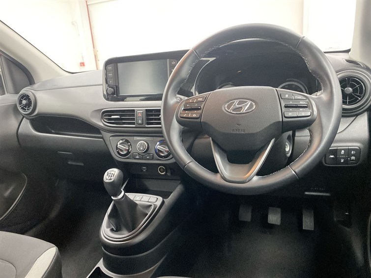 Used Hyundai i10 2022 for sale - 77840839: Photo 33