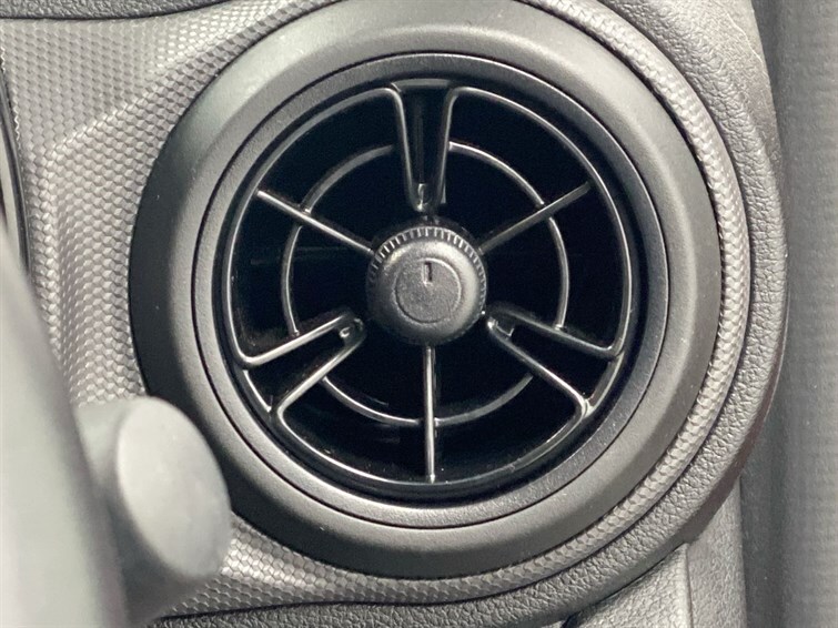 Used Hyundai i10 2022 for sale - 77840839: Photo 36