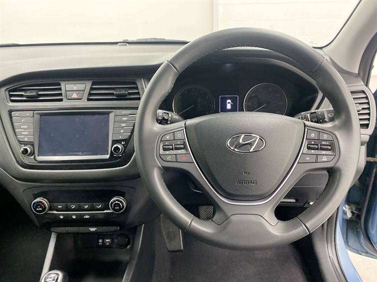 Used Hyundai i20 2017 for sale - 77346264: Photo 37