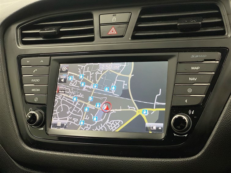 Used Hyundai i20 2017 for sale - 77346264: Photo 47