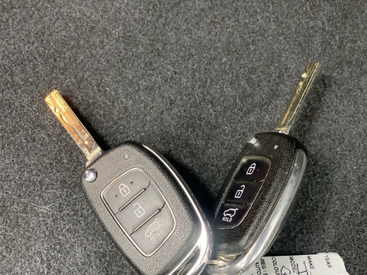 Used Hyundai i20 2017 for sale - 77346264: Photo 63