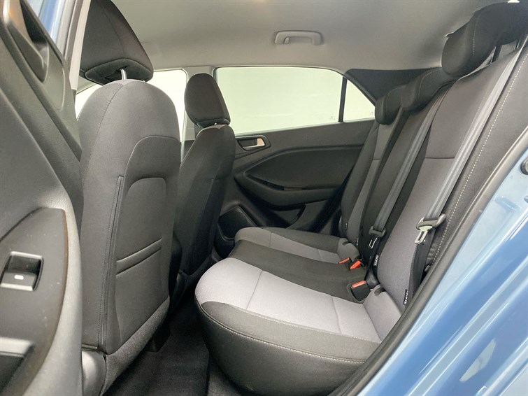 Used Hyundai i20 2017 for sale - 77346264: Photo 65