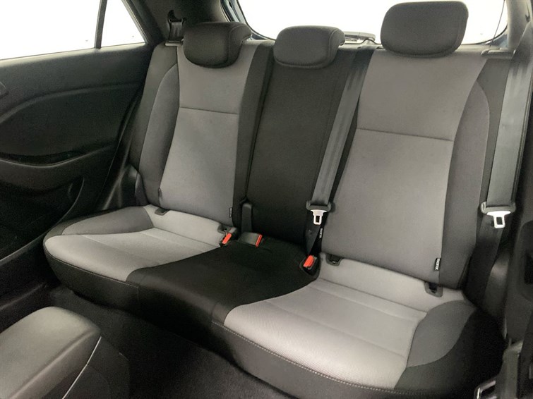 Used Hyundai i20 2017 for sale - 77346264: Photo 8