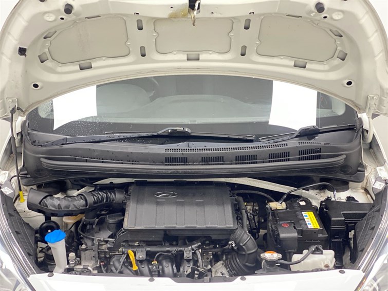 Used Hyundai i10 2019 for sale - 77346270: Photo 30