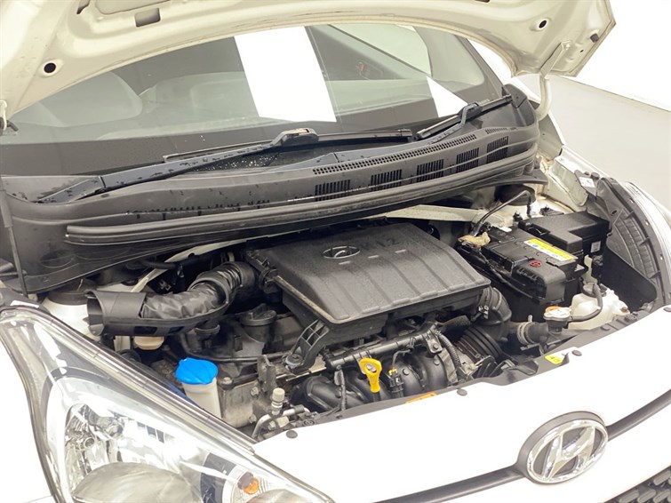 Used Hyundai i10 2019 for sale - 77346270: Photo 31