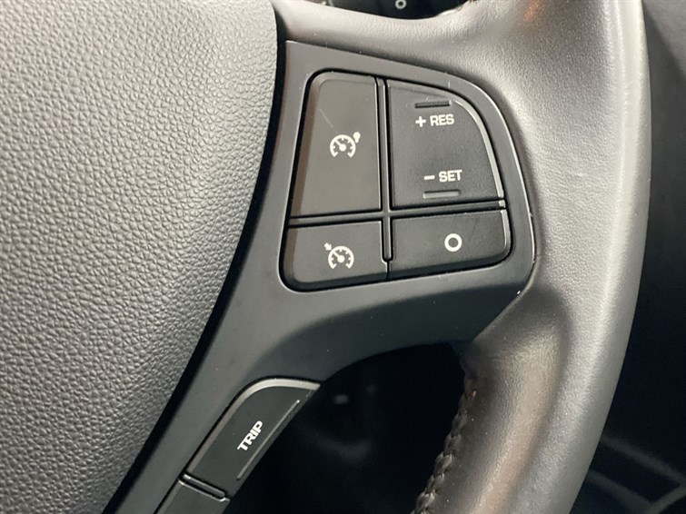 Used Hyundai i10 2019 for sale - 77346270: Photo 41