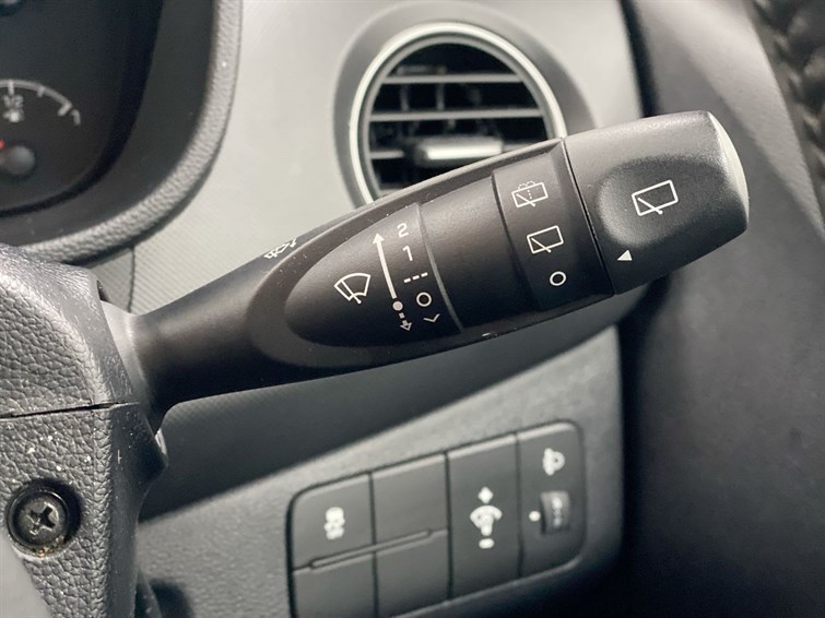 Used Hyundai i10 2019 for sale - 77346270: Photo 42