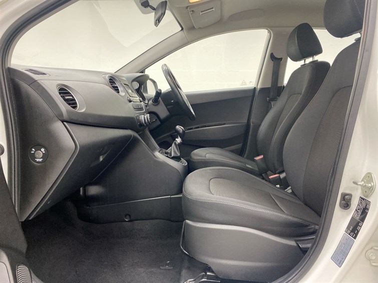 Used Hyundai i10 2019 for sale - 77346270: Photo 53